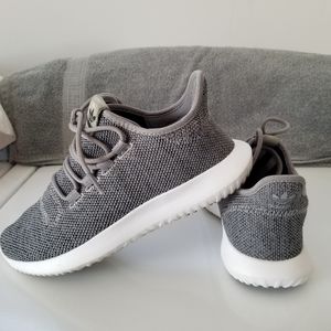 Kids Adidas Tubular Shadow gymshoe